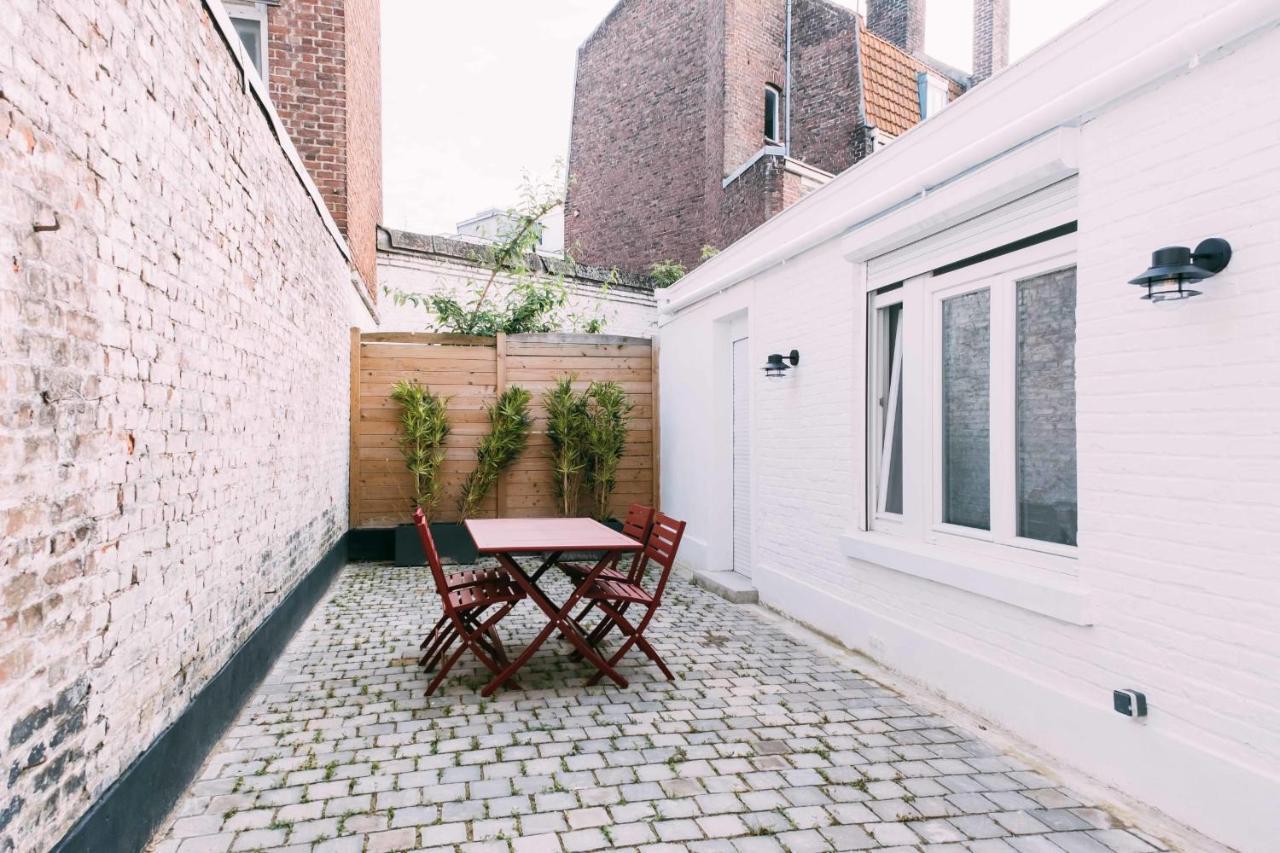 Charming Apartment With Terrace In Lille Exteriör bild
